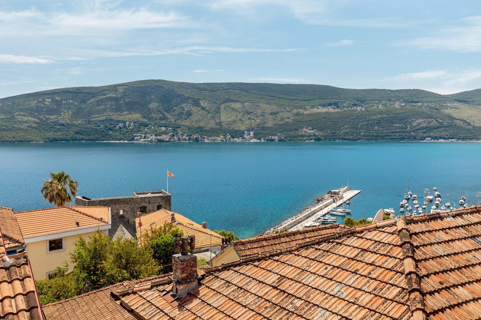 Guesthouse Villa Stari Grad ヘルツェグ・ノヴィ エクステリア 写真